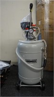 Roughneck Pneumatic Oil Dispenser