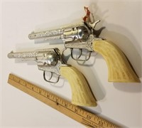 1950s Pony Boy toy cap guns matching set