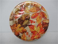 Harvest Leaves Plates 6 7/8" - 18 Count