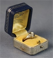 Art Deco 18k White Gold & Diamond Engagement Ring