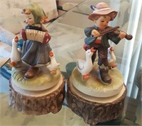 PAIR OF NAPCOWARE MUSIC BOXES