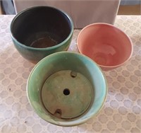 BEAUTIFUL TRIO OF SIGNED POTTERY BOWLS/PLANTERS