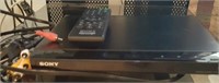 816 - SONY DVD PLAYER WITH REMOTE