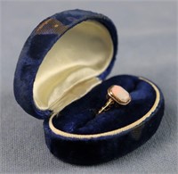 Ladies' 10k Yellow Gold & Opal Ring