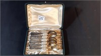 SET OF 6 STERING TEA SPOONS IN ORG. CASE