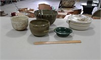 Pottery ware