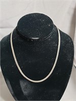 SILVER CHAIN (STERLING ?)