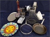 Vry Nice Lot Of Various Kitchenware