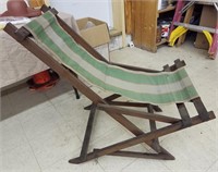 Canvas/Wood Sling Chair