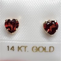 $240  Garnet(0.9ct) Earrings