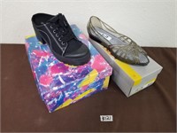 Size 8.5 and size 9 Womens shoes