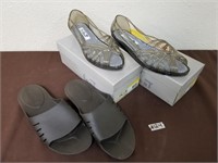 Size 9 womens shoes and size L flip flops