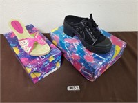 Size 7 and size 7.5 womens shoes