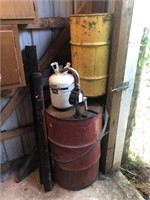 2-Barrel's, 1-Pump, R12 Refrigerant