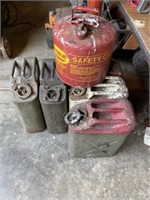 6 Gas Cans