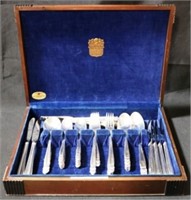 Holmes & Edwards Silver Plated 52 pc Flatware Set
