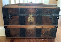 Oak banded trunk with original lining and