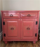Painted wash stand with 2drawer over linen doors