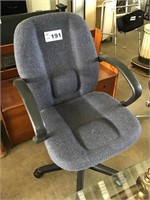 OFFICE CHAIR W ARMS