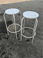 Metal bar stools with plastic seats
30"tall