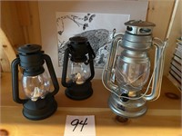 3 BATTERY OPERATED LANTERNS & EAGLE PICTURE
