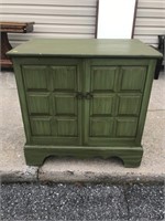 Green-Painted 2 Door Cabinet