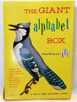 Platt & Munk Giant Alphabet Book Flash Cards`