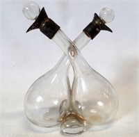 George V Glass Intertwined Oil & Vinegar