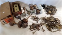 Vintage Keys & Locks, Doorknobs, Skeleton Keys