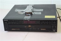 Sony 5 Disc DVD Player & Remote