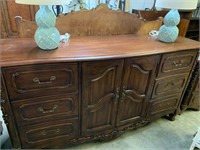 6-DRAWER/2-DOOR DRESSER W/MIRROR