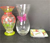2 Vases and Mini Decorative Tray