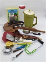 Misc. Kitchen Items & Cookbooks