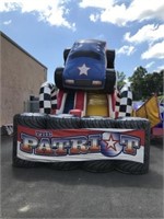 [F] ~ Inflatable 2000 Patriot Themed Slide