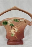Stunning Roseville pottery vase with a handle