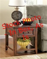 Scratch and dent, end table, T478-3