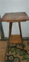 Small Antique Wooden Spindle Leg Side Table