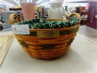 1999 Longaberger Popcorn Basket