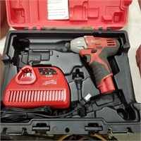 Milwaukee M12 impact driver w/ Charger & Case