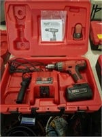 Milwaukee M28 1/2" hammer drill