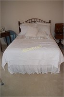 Pine Bed Full size w/Sealy Posturepedic Mattress