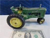Early JOHN DEERE Metal 8" Toy Tractor