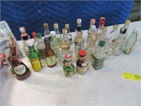 29pc Collection Vtg Shooter Alcohol Mini Bottles