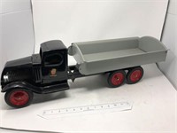 TURNER DUMP TRUCK