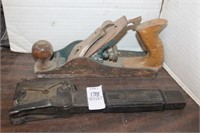 RAPID TACKER AND WOOD PLANE