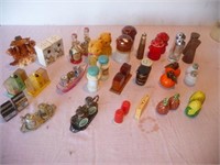 24 sets of salt and pepper shakers