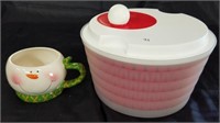 Tupperware Spin 'n Save Salad Spinner, Snowman Mug