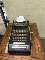 VINTAGE VICTOR ADDING MACHINE