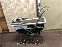 ANTIQUE BABY BUGGY