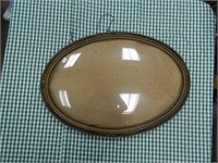 1800s OVAL BUBBLE GLASS PICTURE FRAME
